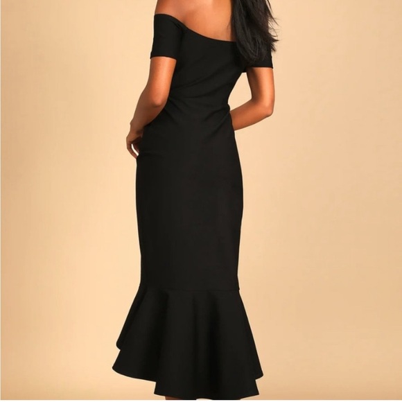 NWOT Lulu's Black Off-the-Shoulder Midi Bodycon Ruffle Dress Size Medium - Picture 2 of 14